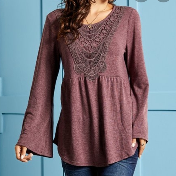 Suzanne Betro Tops - NEW WEEKEND SUZANNE BETRO lace trim babydoll tunic